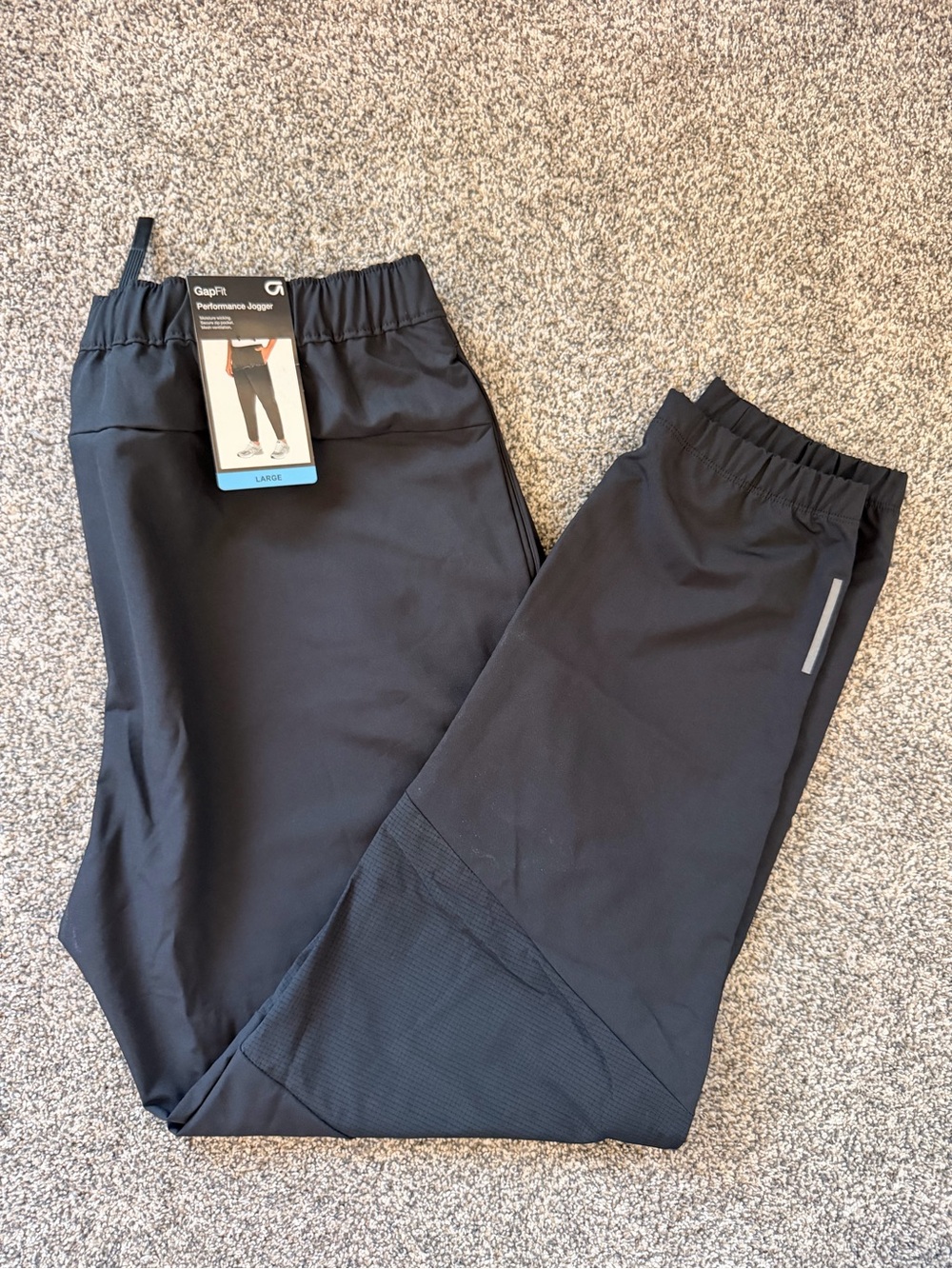 GAP Men’s Black Performance Jogger